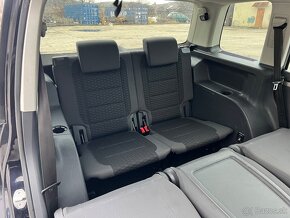 VOLKSWAGEN TOURAN 1,9TDi 77kW BXE 7 MIEST dovoz FR - 14