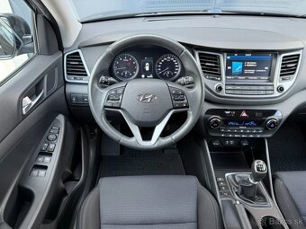 HYUNDAI TUCSON 1.6 T-GDI STYLE 130kW 4x4/ SK AUTO / NEBÚRANÉ - 14