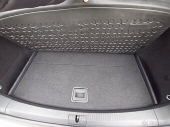 VOLKSWAGEN GOLF 2,0 TDI/110KW M6 2014 - 14