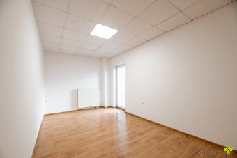 Svetlý 3-izbový byt na predaj – 80 m² - 14