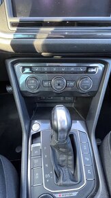 Predam VW Tiguan td 2.0 top stav Panorama,  navigacie - 14