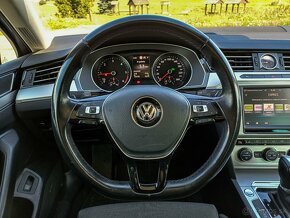 Volkswagen Passat Variant 2.0 TDI 110kW DSG - 14