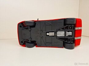 1:18 LAMBORGHINI DIABLO Č - 14