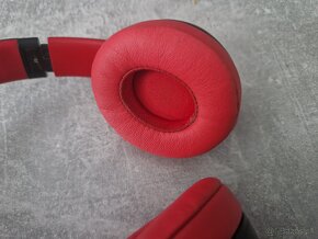 Beats solo 3 wireless - (L) strana nalomená - plně funkční - 14