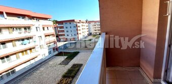 PRENÁJOM: SLNEČNÝ 3 IZBOVÝ BYT S BALKÓNOM, NOVOSTAVBA, CENTR - 14