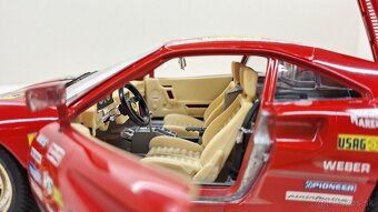 1:18 FERRARI GTO No. 25 - 14