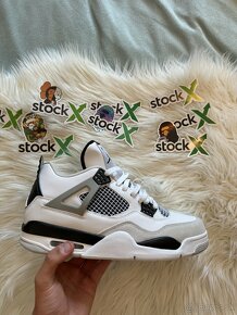 Jordan 4 - 14