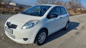 Toyota Yaris 1.0 - 14