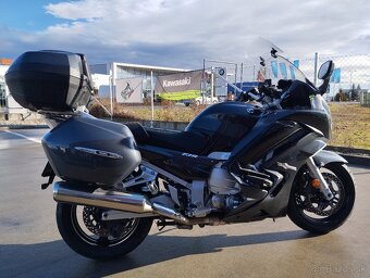 Yamaha FJR 1300 - 14