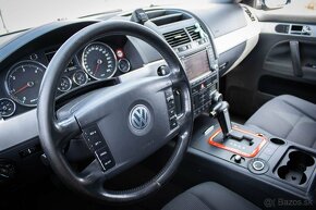 Volkswagen Touareg 2.5 TDI 4x4 A/T /AJ NA SPLÁTKY/ - 14