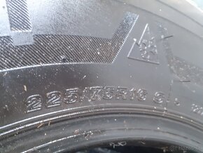 225/75 r16C Bridgestone - 14