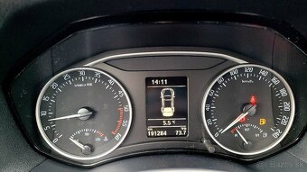 Škoda Octavia Combi 2.0 TDI CR DPF Ambiente - 14