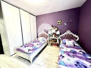 Reality KOMPLEX s.r.o. ponúka na PREDAJ pekný 3 izbový byt v - 14