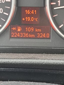 Predám Bmw e 90 318i 95kw km 224000 nová stk a ek 2027 - 14