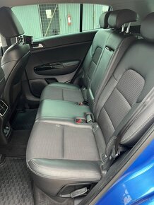 Kia Sportage 2.0 automat ODPOČET DPH - 14