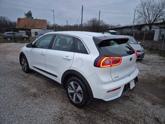 Kia niro - 14