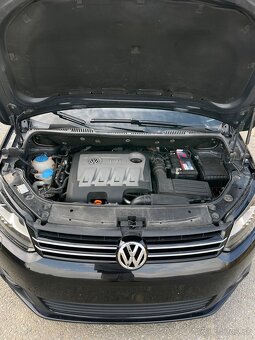 VW Touran Highline - 14