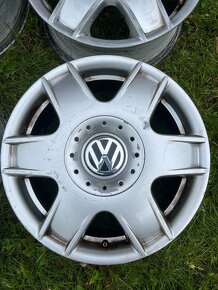 Volkswagen Golf IV 1.9TDI 66kw AGR - 14