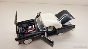 1:18 CHEVROLET THUNDERBIRD - 14