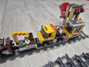 LEGO VLAK 3677 Red Cargo Train - 14