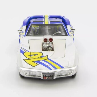 Chevrolet Corvette 1970 PRO Drag 1:24 Maisto - 14