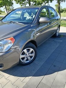 PREDÁM HYUNDAI ACCENT 1, 4  16V 71KW 2009,KLIMA, - 14