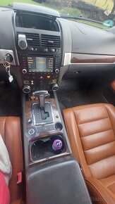 Volkswagen Touareg 3.0 tdi - 14