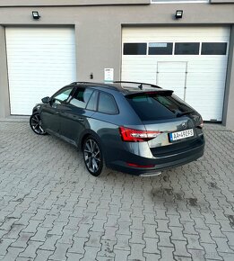 ŠKODA Superb III Combi 2.0 TDi DSG - Sportline - SK ŠPZ - 14