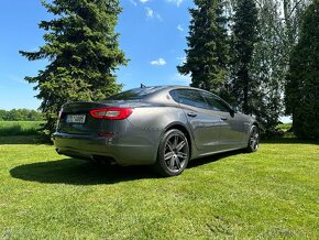 Maserati Quattroporte S, 22.000km najeto, stav nového - 14