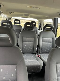 Volkswagen Sharan 1.9 TDI, 85 kW, 2/2010, 7 miestne - 15