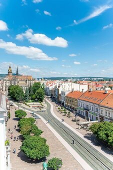 Prenájom 3 izbového bytu v centre Košíc s obrovskou terasou - 15