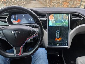 Tesla model S P85D  772 PS - 15