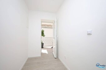 ☀Vodice(HR)-3 izbový apartmán 63m2, len 200m od pláže - 15