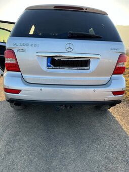 Predám Mercedes ML300 - 15