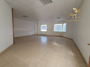 Administratívno-apartmánová budova - 15