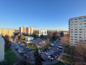 Bezbariérový 3,5 - izbový byt s balkónom na obľúbenej adrese - 15