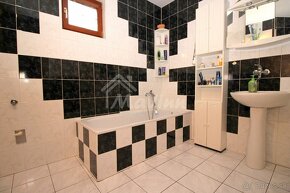 PREDAJ 6 izb DOM NEMŠOVÁ s pozemkom 329 m² - 15