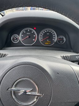 Vectra  combi1,9 cdti 88kw 1200 km dojazd - 15