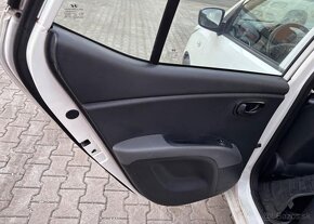 Hyundai i10 1.1i 49KW,KLIMA,NOVA STK, benzín manuál 49 kw - 15