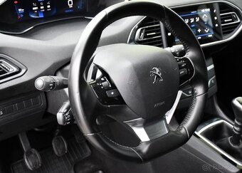 Peugeot 308 1.5BlueHDI ACTVIVE CARPLAY ČR 75 kw - 15