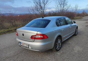 Škoda Superb 2.0 TDI PD Elegance - 15