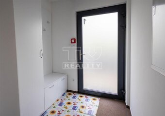 PRIEVIDZA / Apartmán - Mezonet 3+1/ 85 m2 + 20 m2 TERASA... - 15