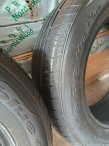 215/60 r17 letné - 15