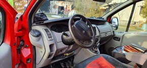 Renault Trafic - 15