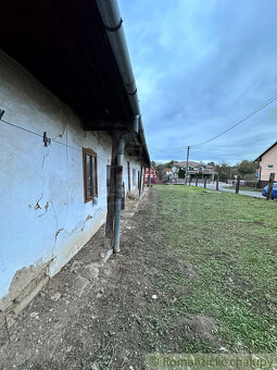 Znížená cena Starší vidiecky domček v malebnej obci Podhá - 15