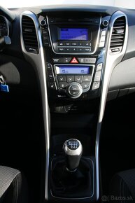 HYUNDAI i30 Go 1,4 MPi 74 kW - 15