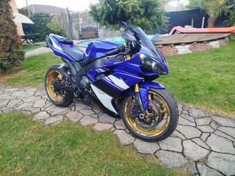 Yamaha Yzf R1 RN19 - 15