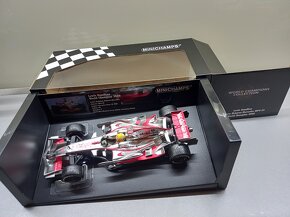 F1 MCLAREN MERCEDES MP4/23 2008 HAMILTON MINICHAMPS 1:18 - 15