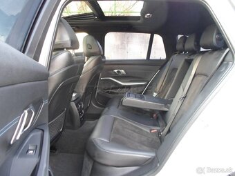 BMW Rad 3 Touring xDrive automat,F1,panorama,alcantara,kamer - 15