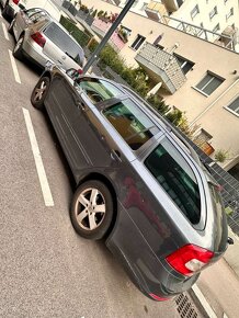 Škoda Octavia 1.6 TDI 4x4 combi - 15